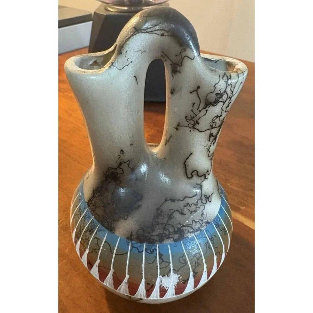 Hand Etched Horse Hair Navajo Wedding Vase 5 1/2